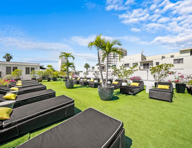 Lincoln Arms Suites