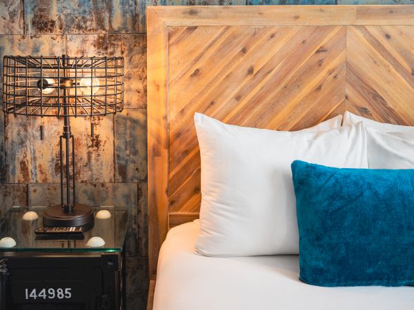 Lincoln Arms Suites